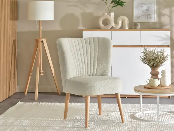 Fotel baranek - wygodne i stylowe siedzisko o niepowtarzalnym designie